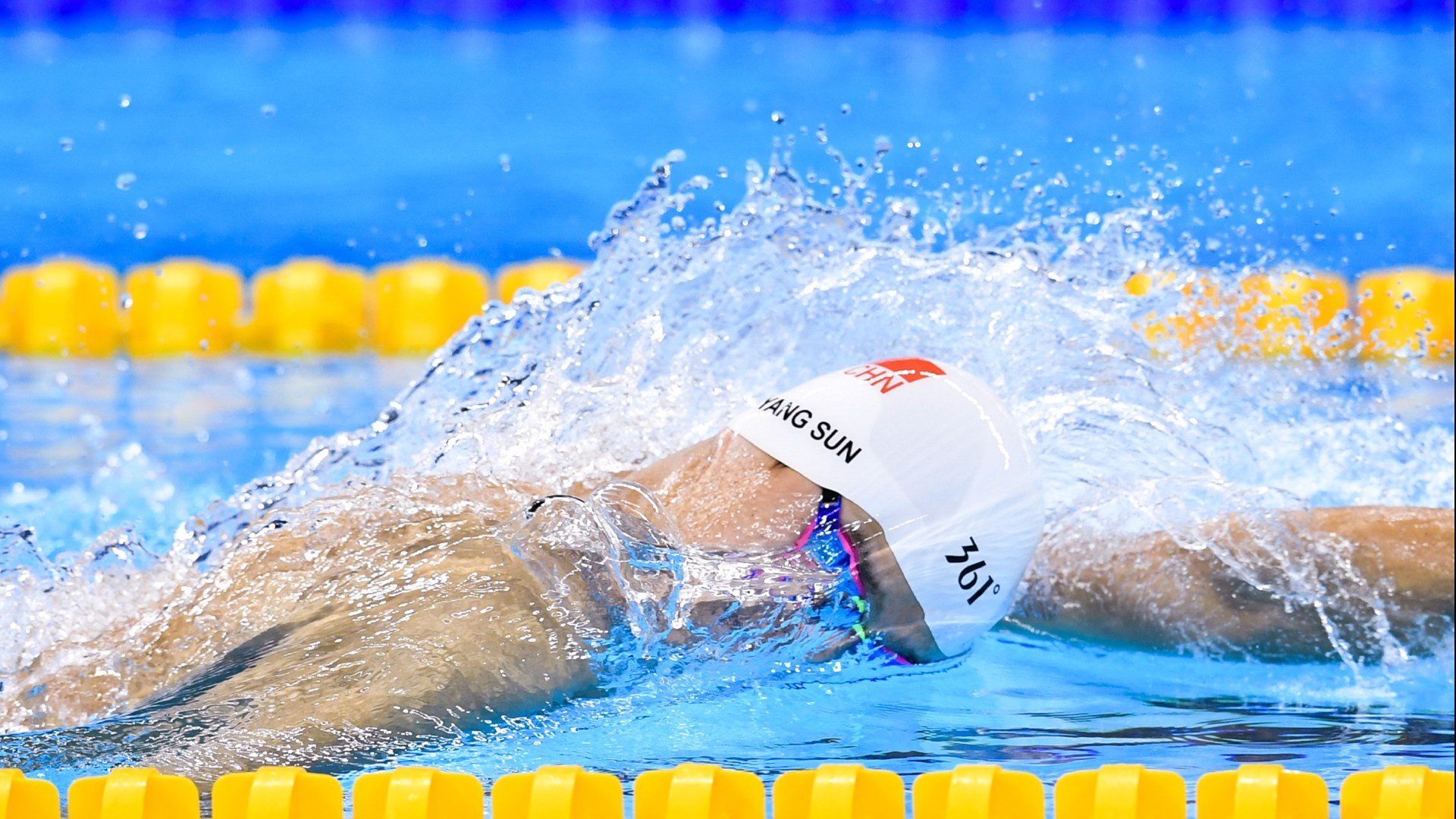 瞬间回顾:比赛中的惊喜瞬间集锦!,比赛精彩时刻